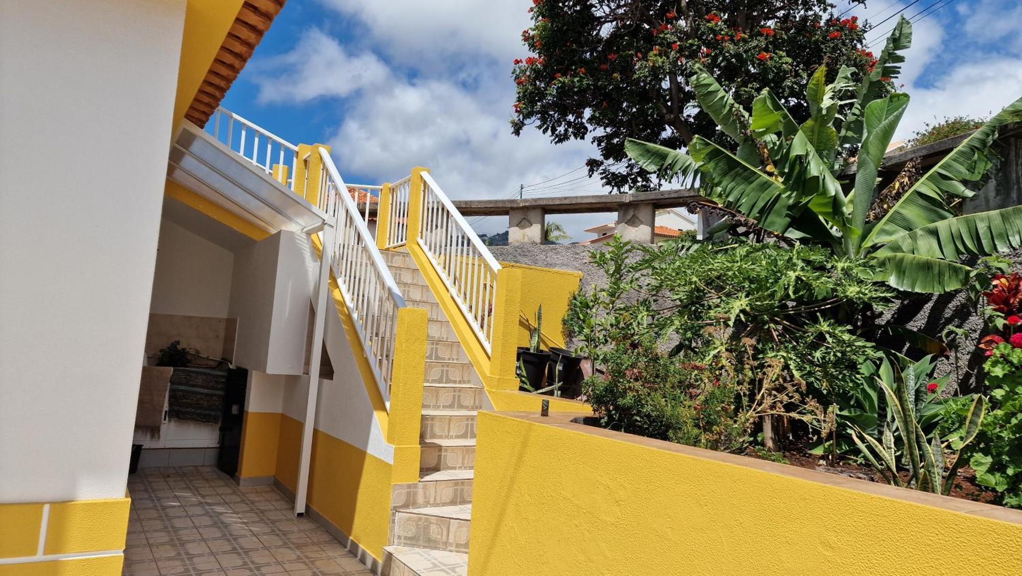 Sol E Mar By The Airport Holiday home *